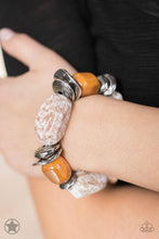 Load image into Gallery viewer, Peach Glaze Blockbuster Bracelet